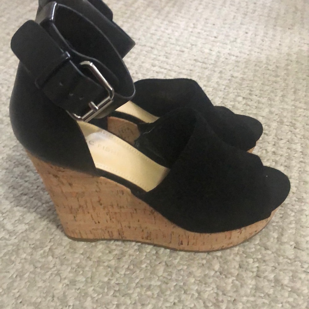 Marc fisher wedges